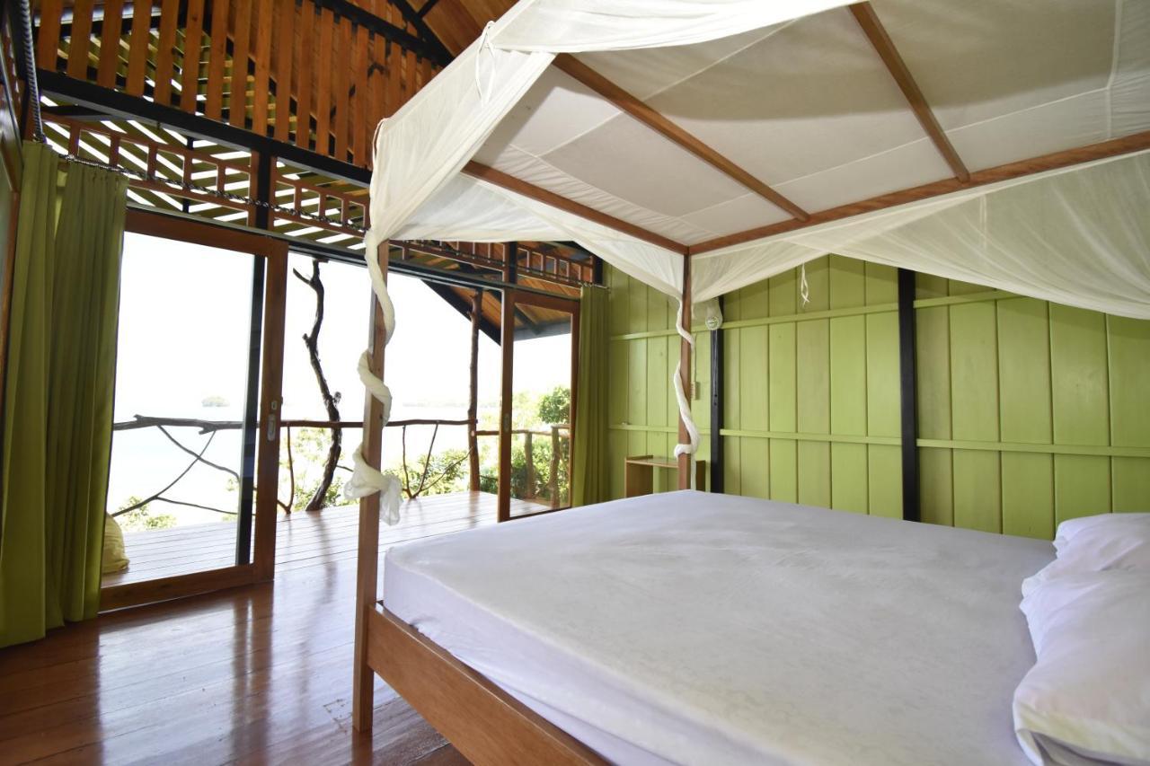 Araya Dive Resort Togean Bomba 外观 照片