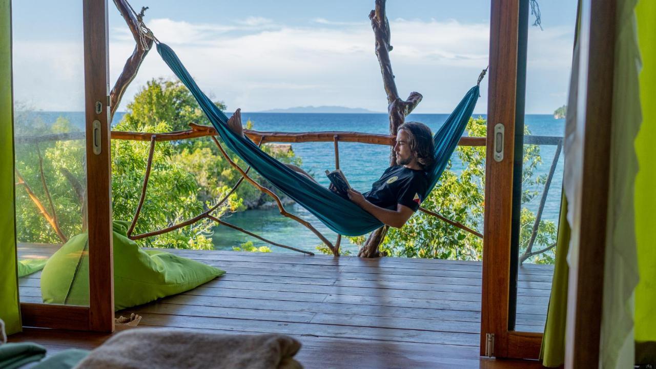 Araya Dive Resort Togean Bomba 外观 照片