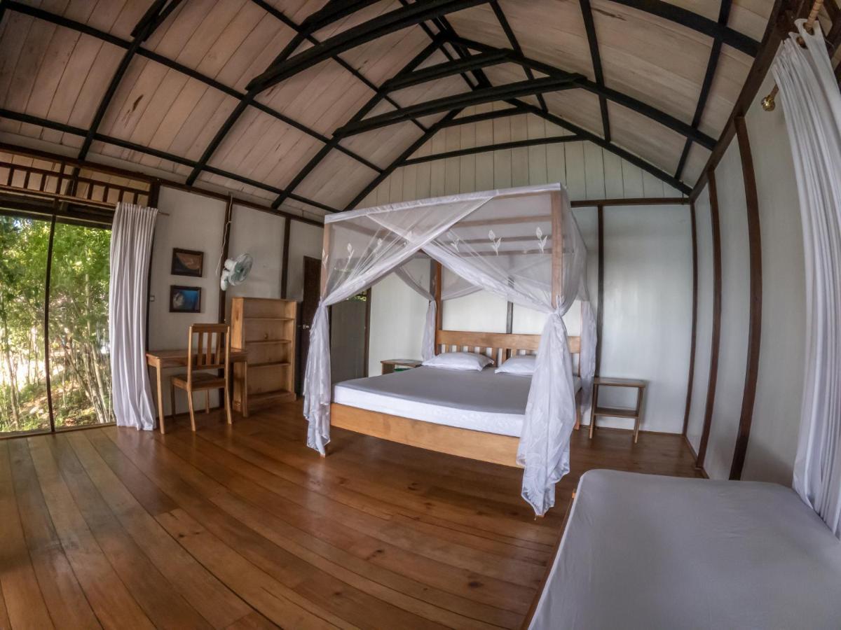 Araya Dive Resort Togean Bomba 外观 照片
